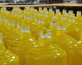 Zielone inicjatywy w produkcji butelek z alkoholem