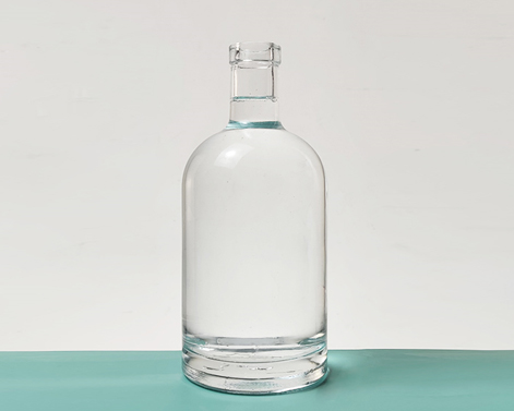 Szklane butelki whisky spirytus