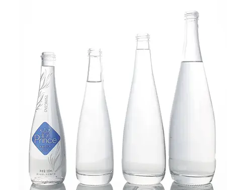 Dobra szklana butelka wody sodowej o pojemności 0,5 l