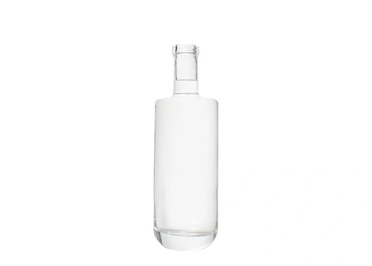 Szklane butelki z alkoholem 700ml New Coming