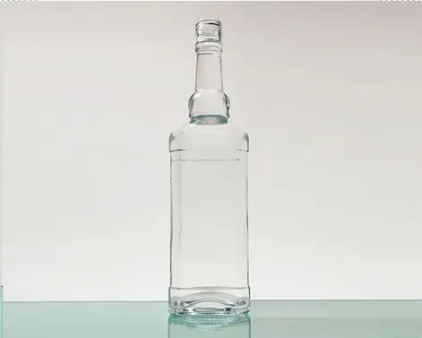 700ml kwadratowa przezroczysta, dodatkowa, krzemienna butelka whisky